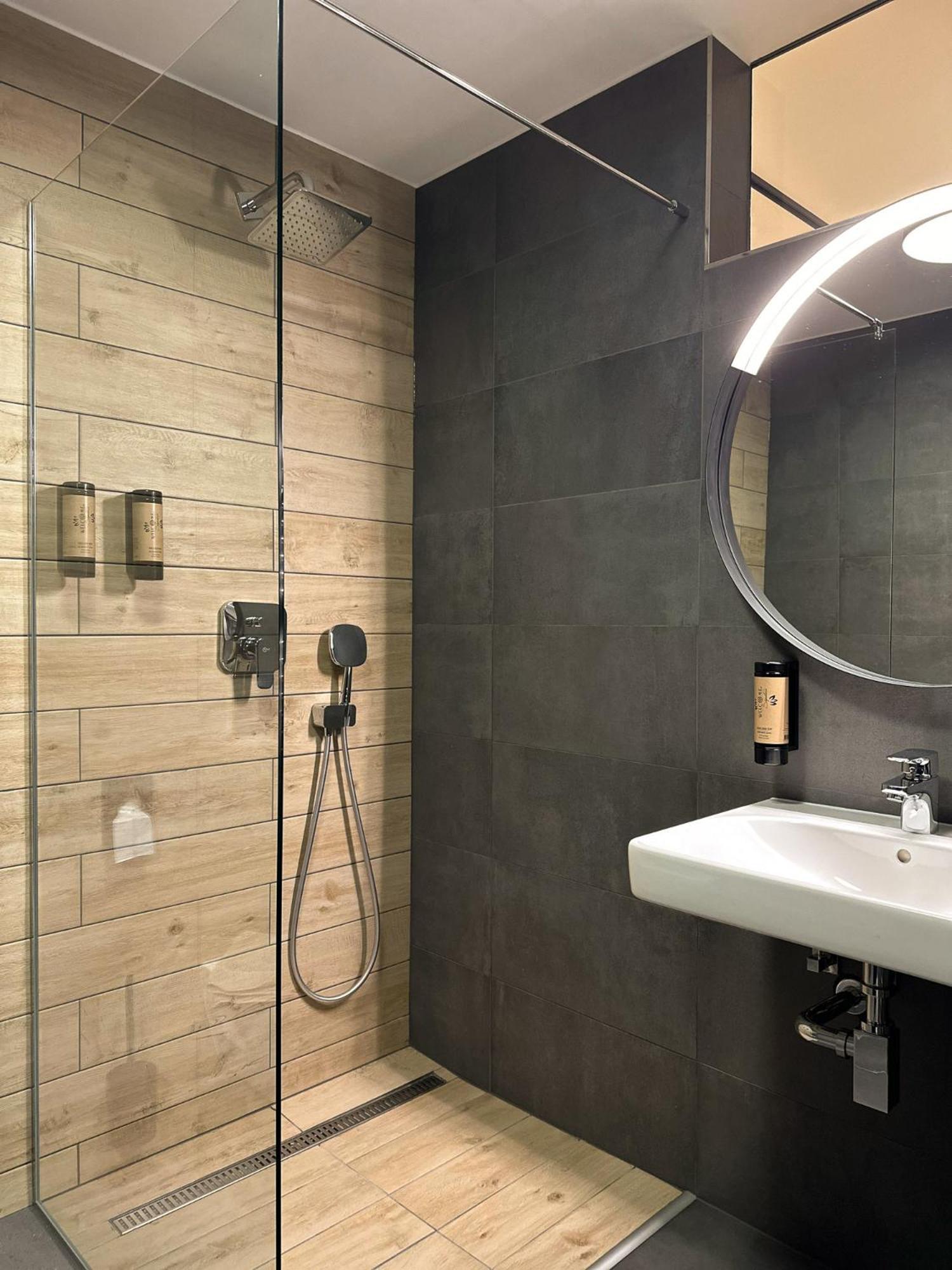 Das Erz Medical Spa & Hotel Rottendorf Esterno foto