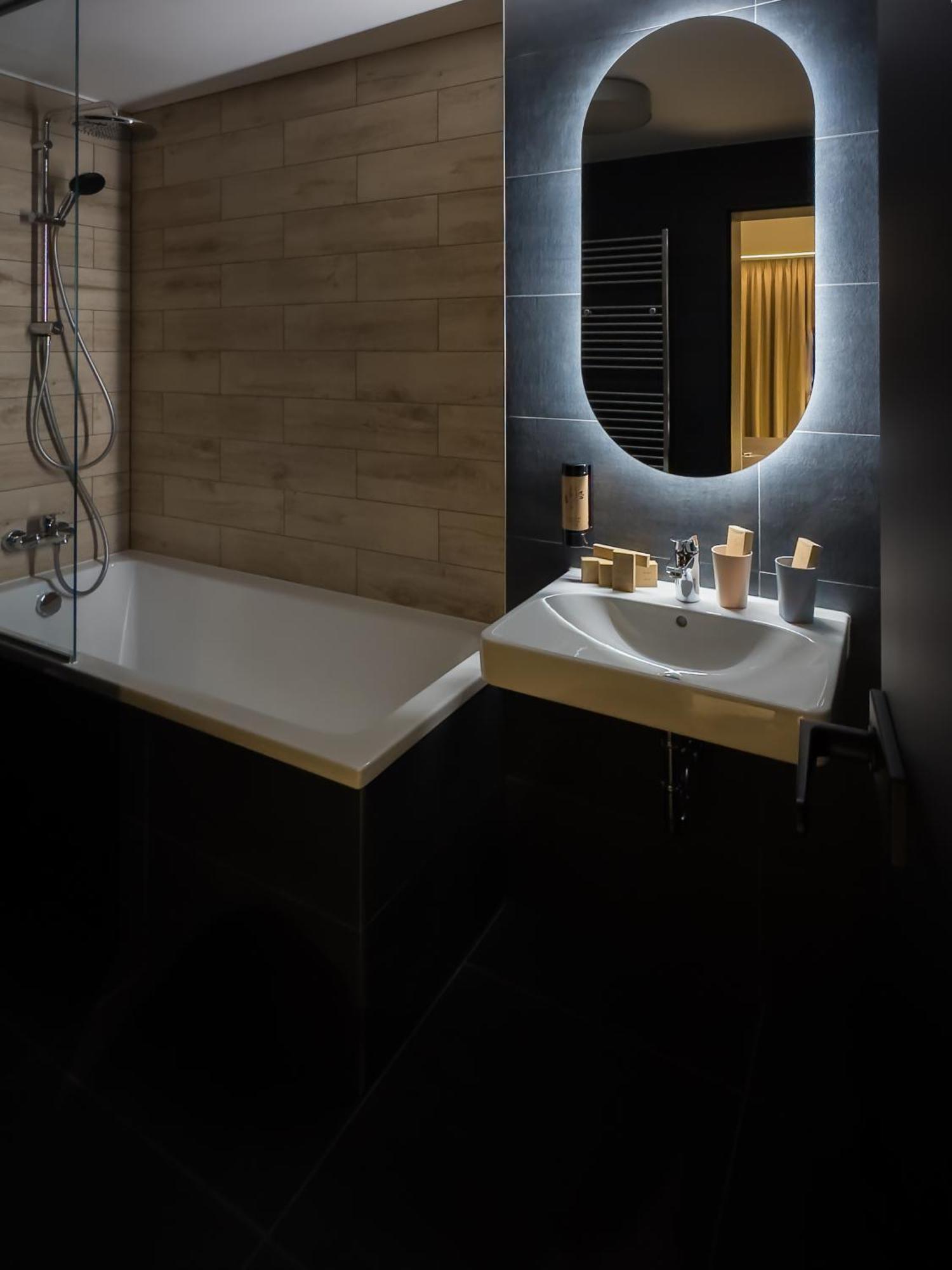 Das Erz Medical Spa & Hotel Rottendorf Esterno foto